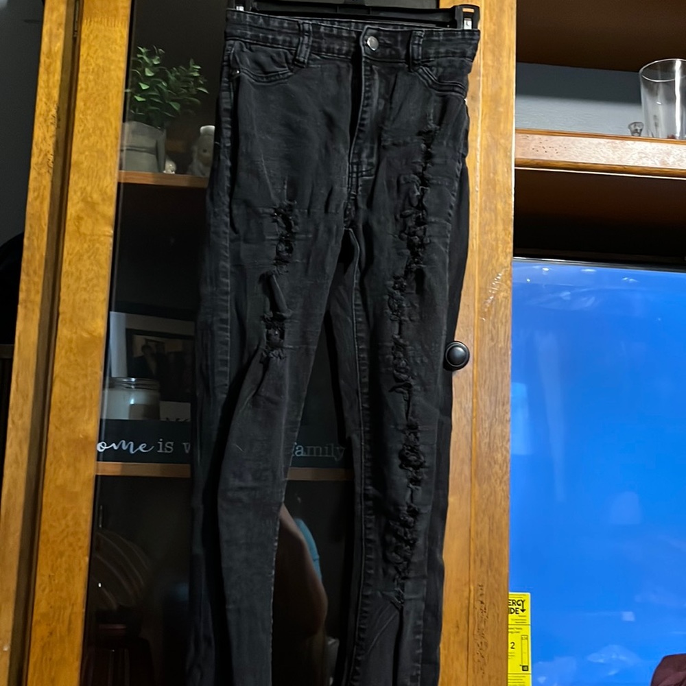 black high waist jeans